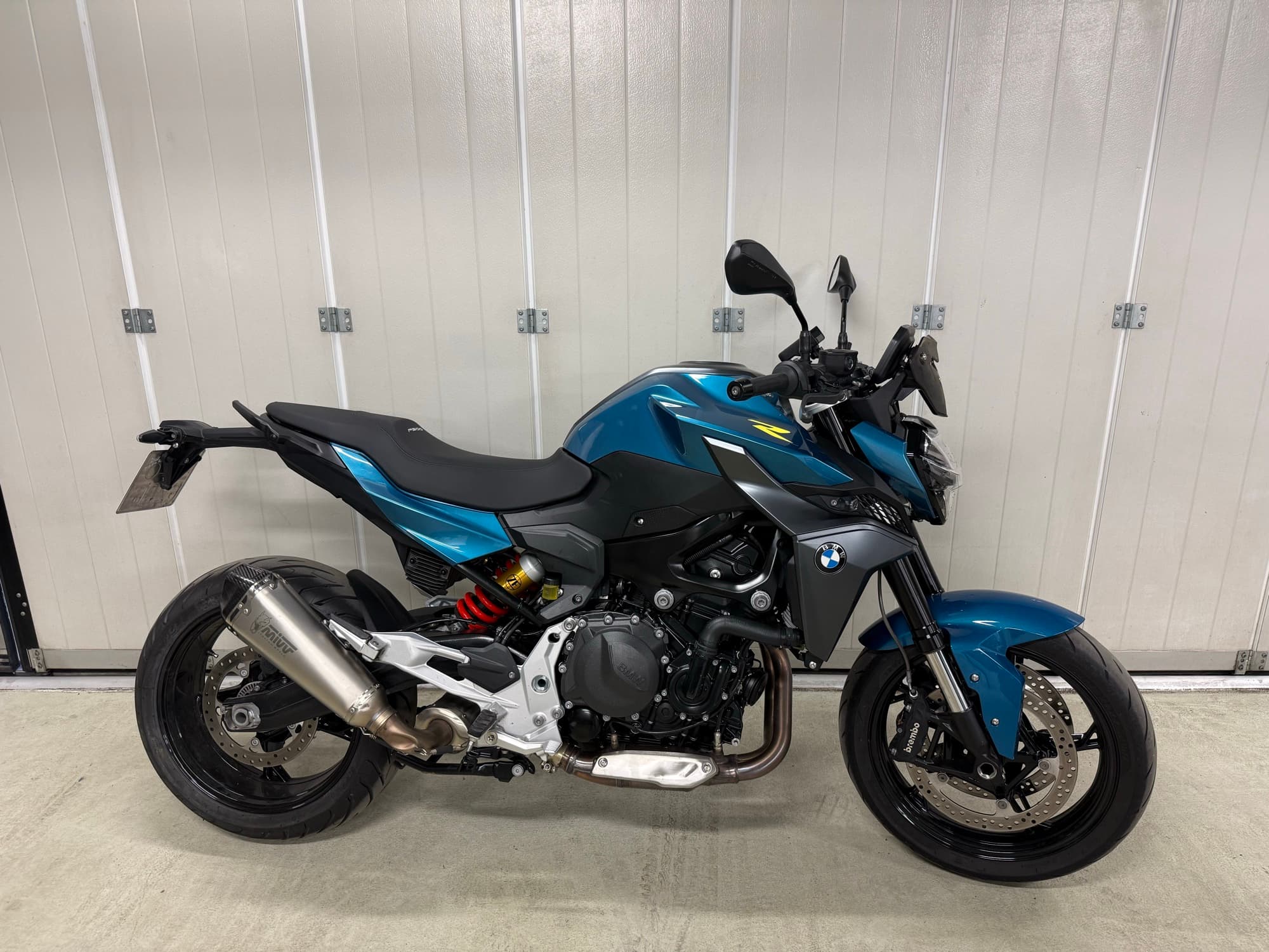 BMW F 900 R (2025)